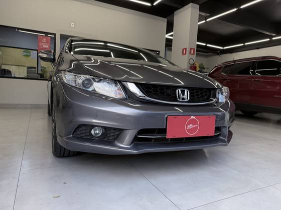 HONDA CIVIC 2.0 LXR 16V FLEX 4P AUTOMÁTICO HONDA CIVIC 2.0 LXR 16V FLEX 4P AUTOMÁTICO